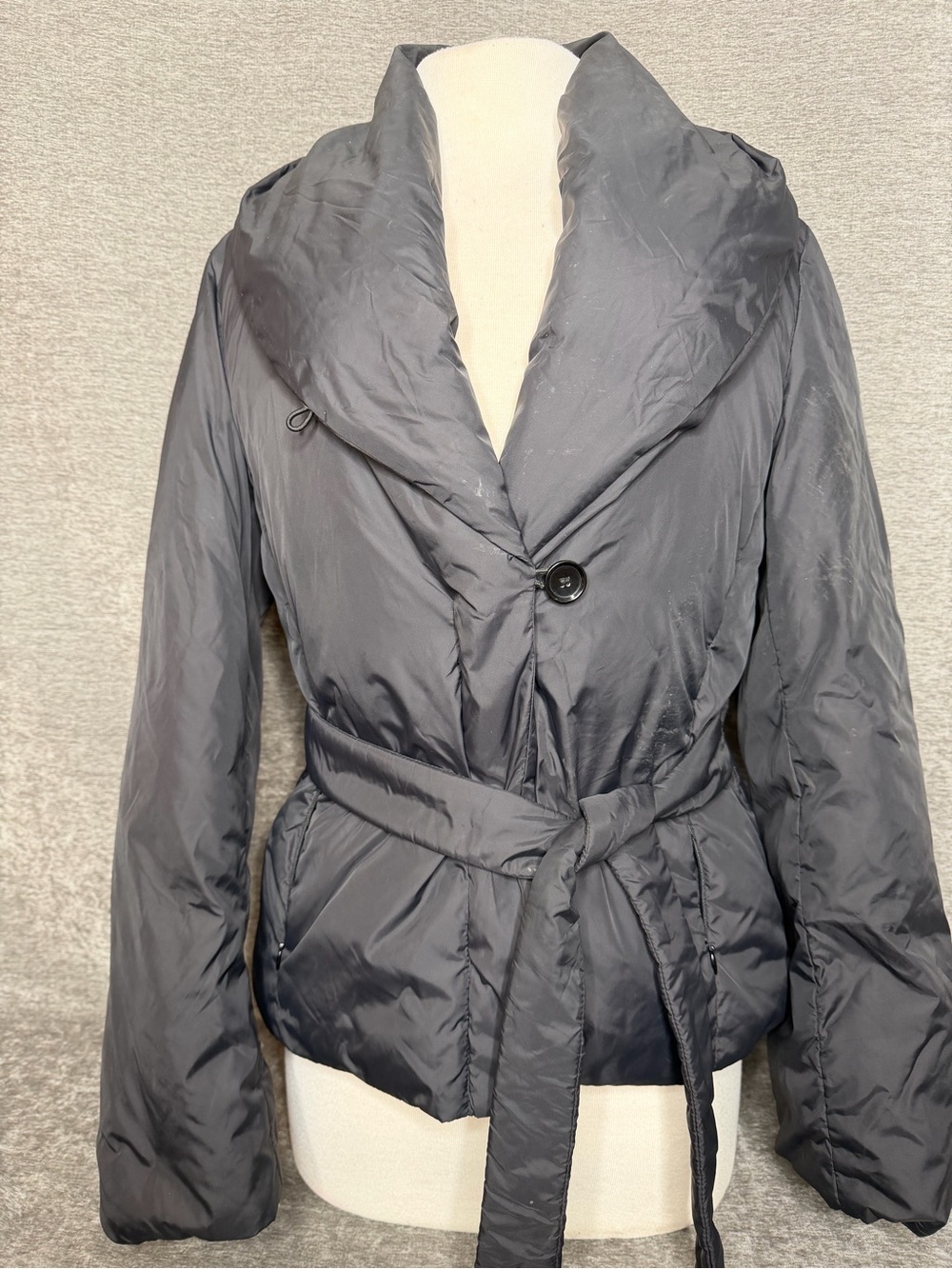 BCBGMaxAzria Dark Gray Belted Puffer Jacket
